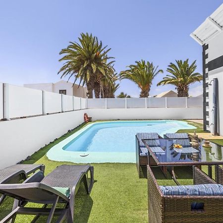 Villa Palacios Herrero Tahiche Exteriör bild