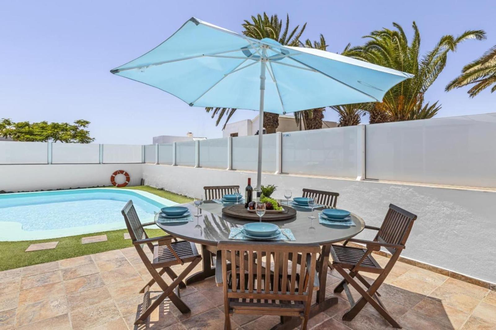 Villa Palacios Herrero Tahiche Exteriör bild